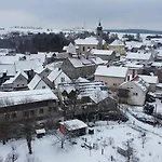 Pausenhof Zweite-heimat * Rauhenebrach